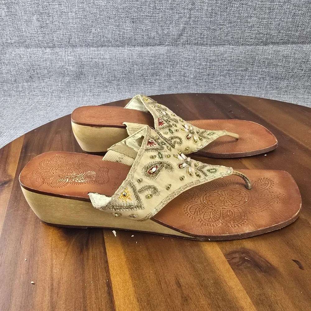 Nine‎ West Embellished Thong Sandals Wedge Heel Wooden Platforms Size 8M